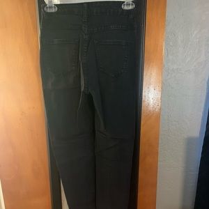 Black Skinny Jeans